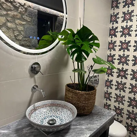 Wood & Stone * Khrisovítsion