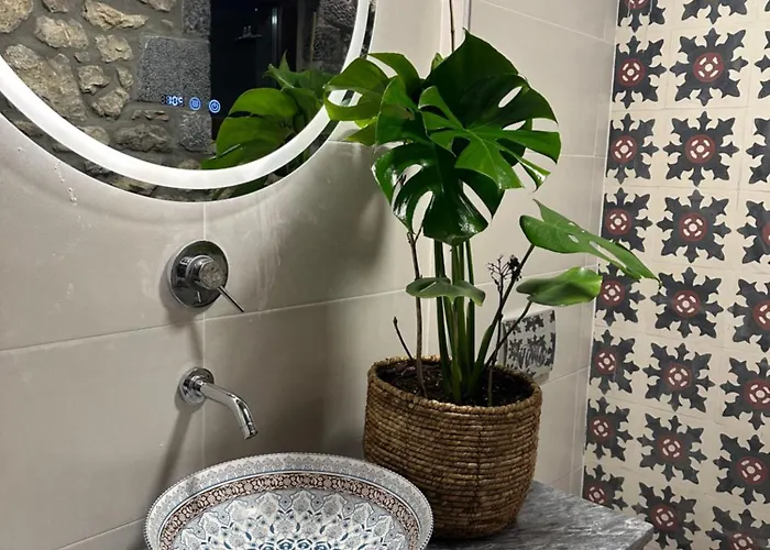 Wood & Stone * Khrisovítsion