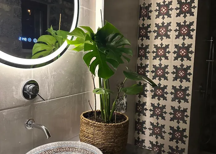 Wood & Stone Khrisovítsion