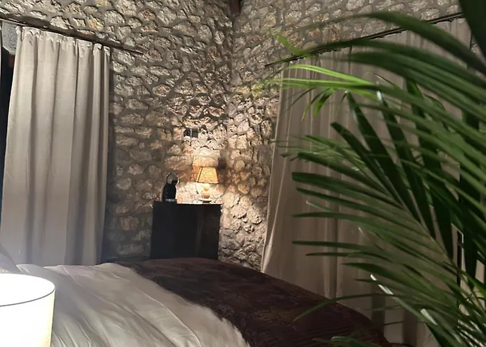 Wood & Stone Lägenhet Khrisovítsion